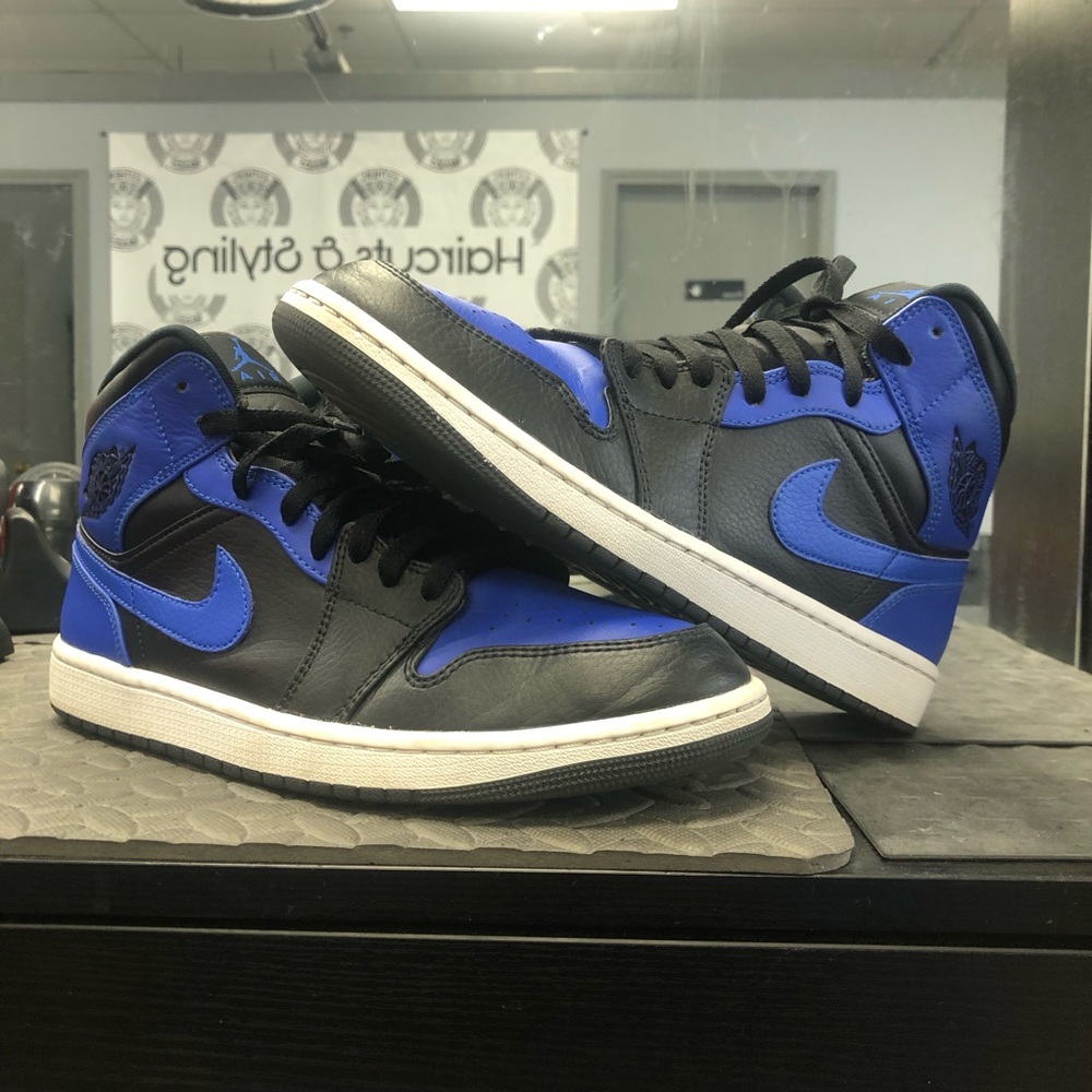 Air Jordan Retro 1 Royal blue